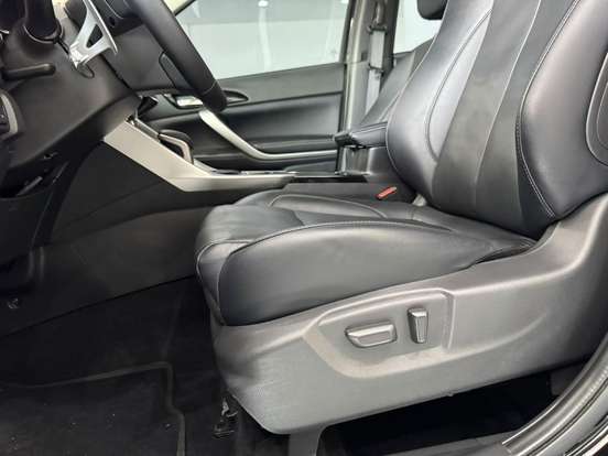 MITSUBISHI-ECLIPSE CROSS-1.5 MIVEC TURBO GASOLINA HPE-S CVT MITSUBISHI-ECLIPSE CROSS-2025