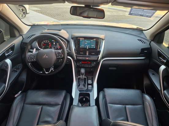 MITSUBISHI-ECLIPSE CROSS-2023