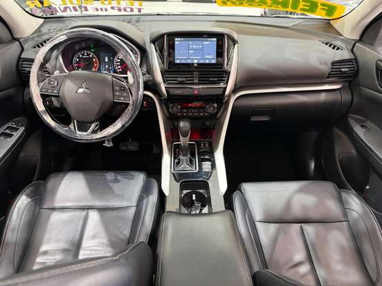 MITSUBISHI-ECLIPSE CROSS-1.5 MIVEC TURBO GASOLINA HPE-S CVT MITSUBISHI-ECLIPSE CROSS-2023