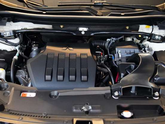 MITSUBISHI-ECLIPSE CROSS-2021