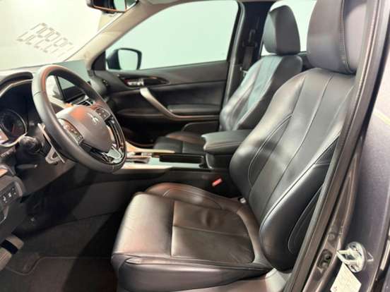 MITSUBISHI-ECLIPSE CROSS-1.5 MIVEC TURBO GASOLINA HPE-S S-AWC CVT MITSUBISHI-ECLIPSE CROSS-2025