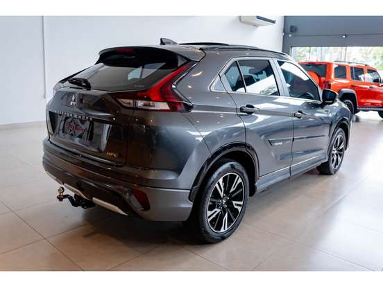 MITSUBISHI-ECLIPSE CROSS-2024