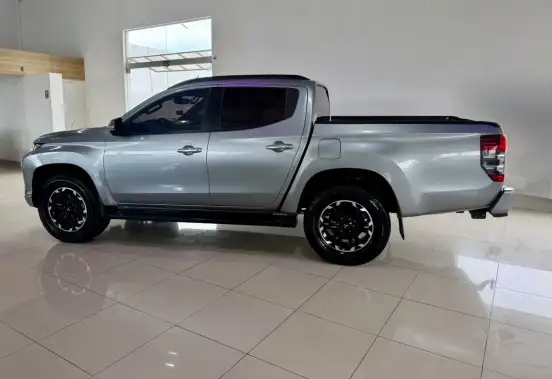 MITSUBISHI-L200 TRITON-2023