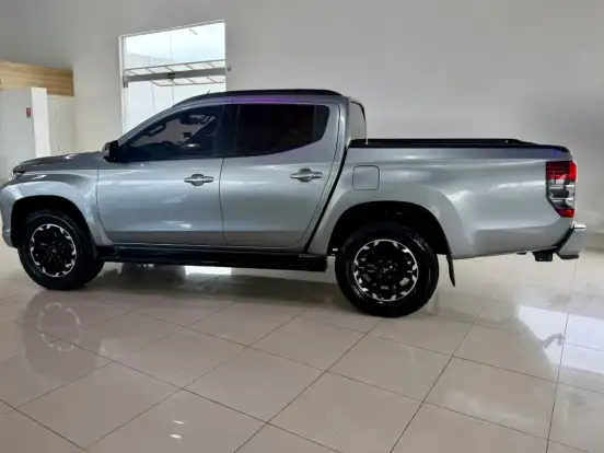 MITSUBISHI-L200 TRITON-2.4 16V TURBO DIESEL SPORT HPE CD 4P 4X4 AUTOMÁTICO MITSUBISHI-L200 TRITON-2023