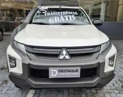 MITSUBISHI L200 TRITON 2.4 16V TURBO DIESEL SPORT SAVANA CD 4P 4X4 AUTOMÁTICO MITSUBISHI L200 TRITON 2.4 16V TURBO DIESEL SPORT SAVANA CD 4P 4X4 AUTOMÁTICO