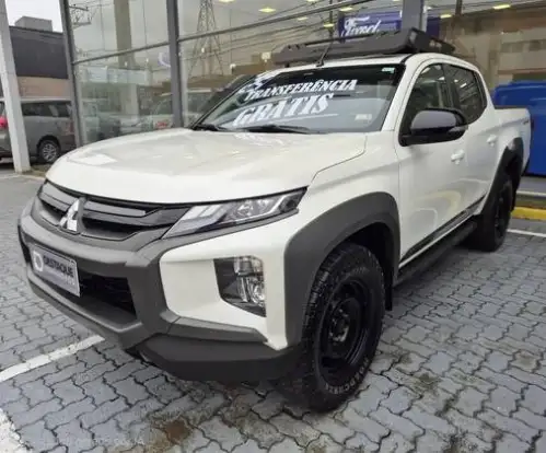 MITSUBISHI-L200 TRITON-2024