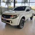 MITSUBISHI L200 TRITON 2.4 16V TURBO DIESEL GL CD 4X4 MANUAL MITSUBISHI L200 TRITON 2.4 16V TURBO DIESEL GL CD 4X4 MANUAL