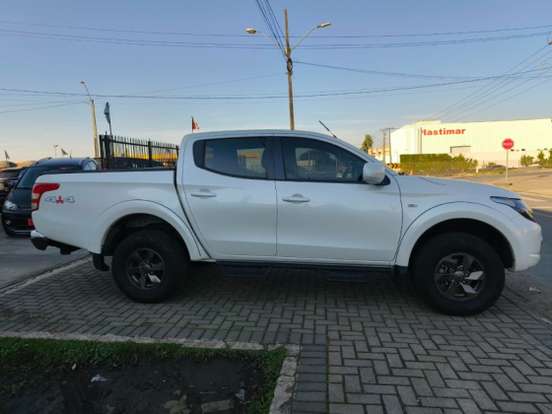 MITSUBISHI-L200 TRITON-2.4 16V TURBO DIESEL SPORT GLS CD 4P 4X4 AUTOMÁTICO MITSUBISHI-L200 TRITON-2018