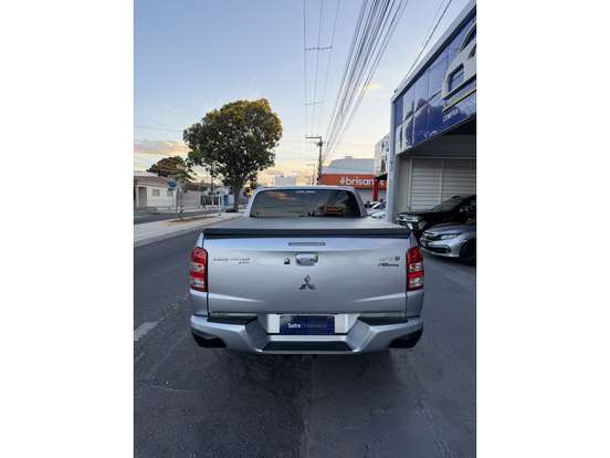 MITSUBISHI-L200 TRITON-2018