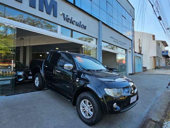 MITSUBISHI-L200 TRITON-3.2 HPE 4X4 CD 16V TURBO INTERCOOLER DIESEL 4P AUTOMÁTICO MITSUBISHI-L200 TRITON-2010