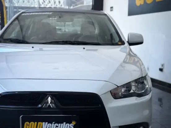 MITSUBISHI-LANCER-2.0 CVT 16V GASOLINA 4P AUTOMÁTICO MITSUBISHI-LANCER-2015