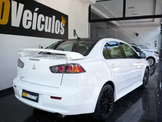 MITSUBISHI-LANCER-2.0 CVT 16V GASOLINA 4P AUTOMÁTICO MITSUBISHI-LANCER-2015