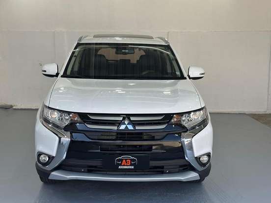 MITSUBISHI-OUTLANDER-2017