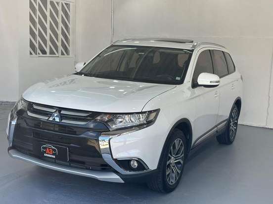 MITSUBISHI-OUTLANDER-2.0 COMFORT 16V GASOLINA 4P AUTOMÁTICO MITSUBISHI-OUTLANDER-2017