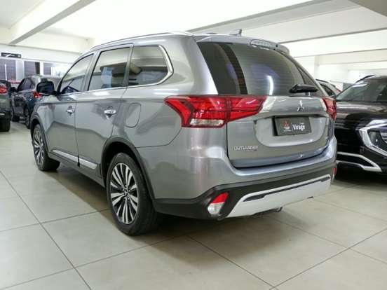 MITSUBISHI-OUTLANDER-3.0 MIVEC V6 GASOLINA HPE-S AWD AUTOMÁTICO MITSUBISHI-OUTLANDER-2021