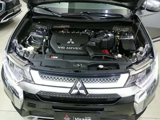 MITSUBISHI-OUTLANDER-3.0 MIVEC V6 GASOLINA HPE-S AWD AUTOMÁTICO MITSUBISHI-OUTLANDER-2021