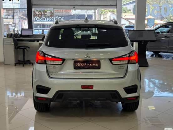 MITSUBISHI-OUTLANDER SPORT-2021