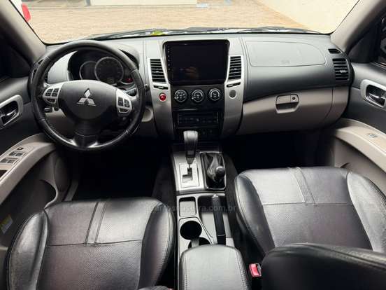 MITSUBISHI-PAJERO-3.5 HPE 4X4 7 LUGARES V6 24V FLEX 4P AUTOMÁTICO MITSUBISHI-PAJERO-2015