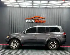 MITSUBISHI PAJERO DAKAR 3.5 HPE 7 LUGARES 4X4 V6 24V FLEX 4P AUTOMÁTICO MITSUBISHI PAJERO DAKAR 3.5 HPE 7 LUGARES 4X4 V6 24V FLEX 4P AUTOMÁTICO