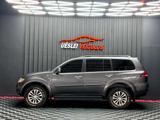 MITSUBISHI-PAJERO DAKAR-3.5 HPE 7 LUGARES 4X4 V6 24V FLEX 4P AUTOMÁTICO MITSUBISHI-PAJERO DAKAR-2014