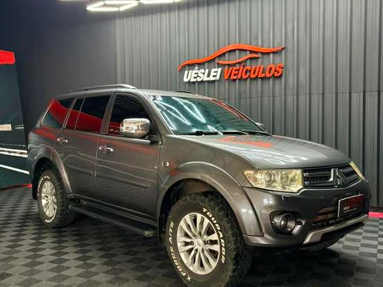 MITSUBISHI-PAJERO DAKAR-3.5 HPE 7 LUGARES 4X4 V6 24V FLEX 4P AUTOMÁTICO MITSUBISHI-PAJERO DAKAR-2014