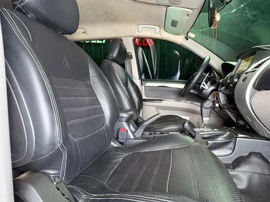 MITSUBISHI-PAJERO DAKAR-3.5 HPE 7 LUGARES 4X4 V6 24V FLEX 4P AUTOMÁTICO MITSUBISHI-PAJERO DAKAR-2014