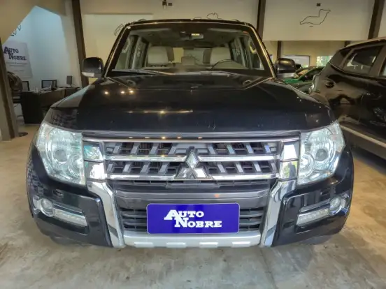 MITSUBISHI-PAJERO FULL-3.8 HPE 4X4 V6 24V GASOLINA 4P AUTOMÁTICO MITSUBISHI-PAJERO FULL-2014