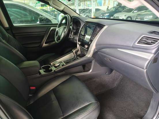 MITSUBISHI-PAJERO SPORT-2020