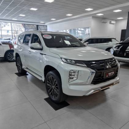 MITSUBISHI PAJERO SPORT 2.4 16V MIVEC TURBO DIESEL LEGEND AWD AUTOMÁTICO