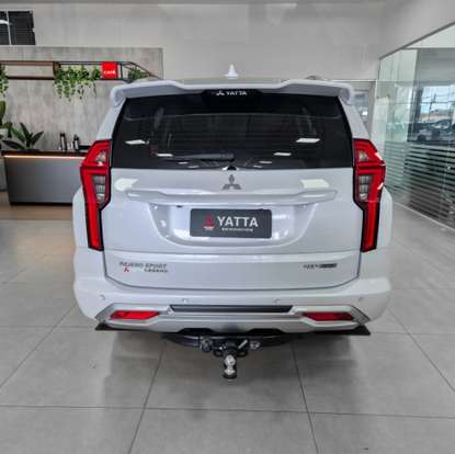 MITSUBISHI-PAJERO SPORT-2024