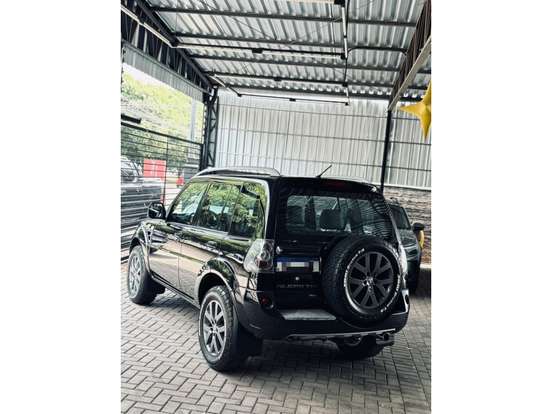 MITSUBISHI-PAJERO TR4-2013
