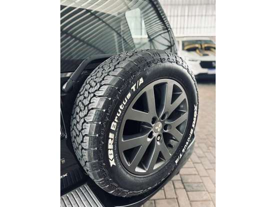 MITSUBISHI-PAJERO TR4-2.0 4X2 16V 140CV FLEX 4P AUTOMÁTICO MITSUBISHI-PAJERO TR4-2013
