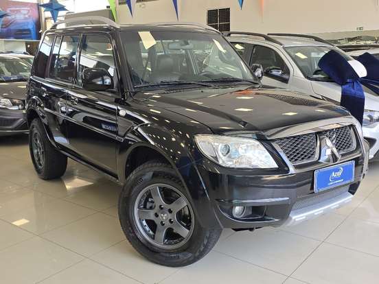 MITSUBISHI-PAJERO TR4-2.0 4X2 16V 140CV FLEX 4P AUTOMÁTICO MITSUBISHI-PAJERO TR4-2014