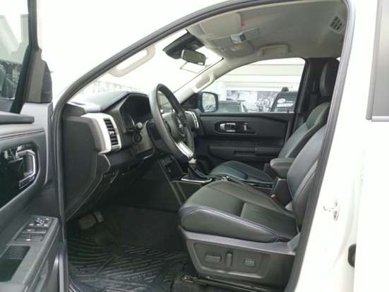 MITSUBISHI-TRITON-2025