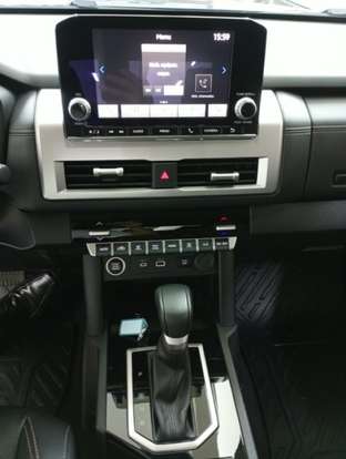 MITSUBISHI-TRITON-2.4 BITURBO DIESEL CD HPE 4X4 AUTOMÁTICO MITSUBISHI-TRITON-2025