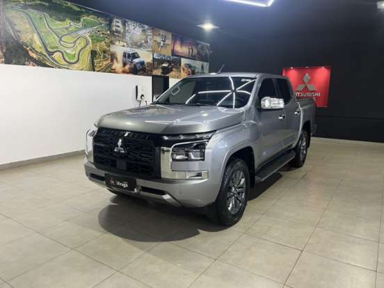 MITSUBISHI-TRITON-2.4 BITURBO DIESEL CD HPE-S 4X4 AUTOMÁTICO MITSUBISHI-TRITON-2025