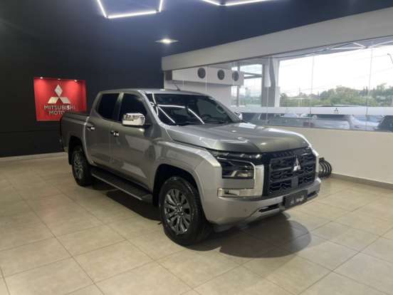 MITSUBISHI-TRITON-2.4 BITURBO DIESEL CD HPE-S 4X4 AUTOMÁTICO MITSUBISHI-TRITON-2025