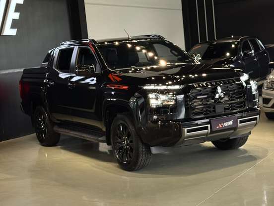 MITSUBISHI-TRITON-2.4 BITURBO DIESEL CD KATANA 4X4 AUTOMÁTICO MITSUBISHI-TRITON-2025