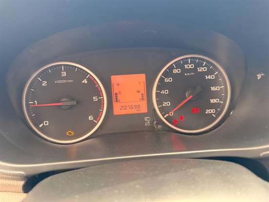 MITSUBISHI-L200 TRITON-2.4 16V TURBO DIESEL GL CD 4X4 MANUAL MITSUBISHI-L200 TRITON-2021