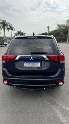 MITSUBISHI-OUTLANDER-2017