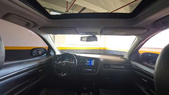 MITSUBISHI-OUTLANDER-3.0 GT 4X4 V6 24V GASOLINA 4P AUTOMÁTICO MITSUBISHI-OUTLANDER-2016