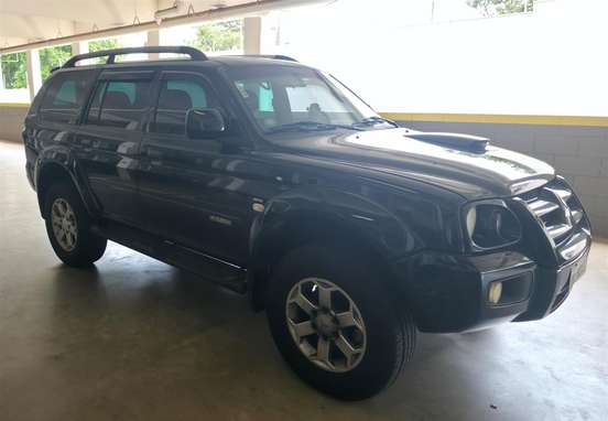 MITSUBISHI-PAJERO-2.5 HD 4X4 8V TURBO INTERCOOLER DIESEL 4P MANUAL MITSUBISHI-PAJERO-2010