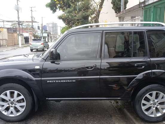 MITSUBISHI-PAJERO TR4-2.0 4X2 16V 140CV FLEX 4P MANUAL MITSUBISHI-PAJERO TR4-2012