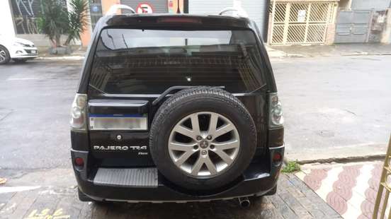 MITSUBISHI-PAJERO TR4-2012