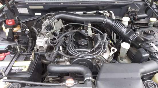 MITSUBISHI-PAJERO TR4-2012