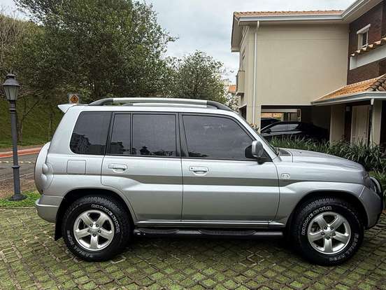 MITSUBISHI-PAJERO TR4-2.0 4X4 16V 131CV GASOLINA 4P AUTOMÁTICO MITSUBISHI-PAJERO TR4-2008