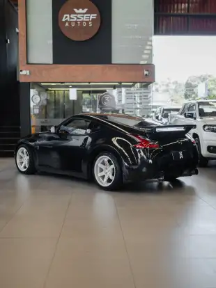 NISSAN-370Z-2010