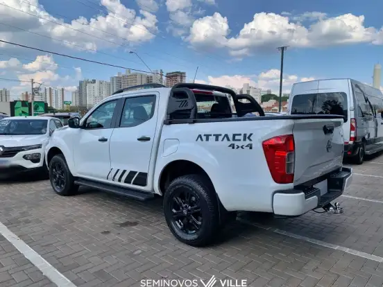 NISSAN-FRONTIER-2023