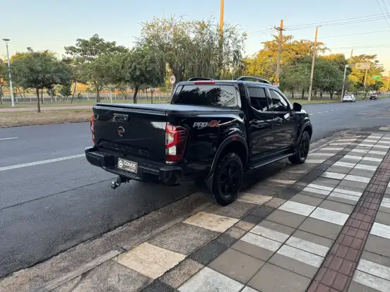 NISSAN-FRONTIER-2.3 16V TURBO DIESEL PRO4X CD 4X4 AUTOMÁTICO NISSAN-FRONTIER-2022