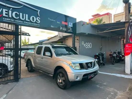 NISSAN-FRONTIER-2.5 LE 4X4 CD TURBO ELETRONIC DIESEL 4P AUTOMÁTICO NISSAN-FRONTIER-2011